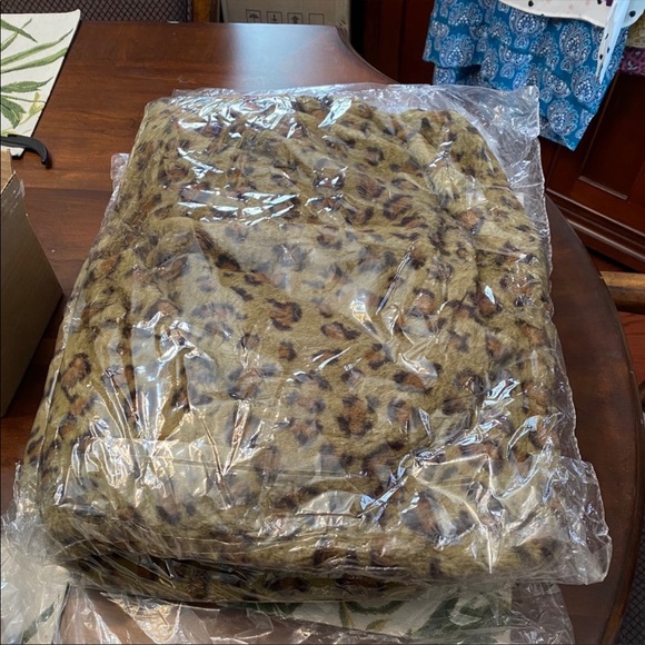 🤎Leopard Teddy Jacket🤎 - Picture 5 of 5